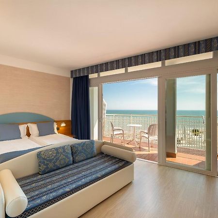 Hotel Adria Sul Mare Caorle Bagian luar foto