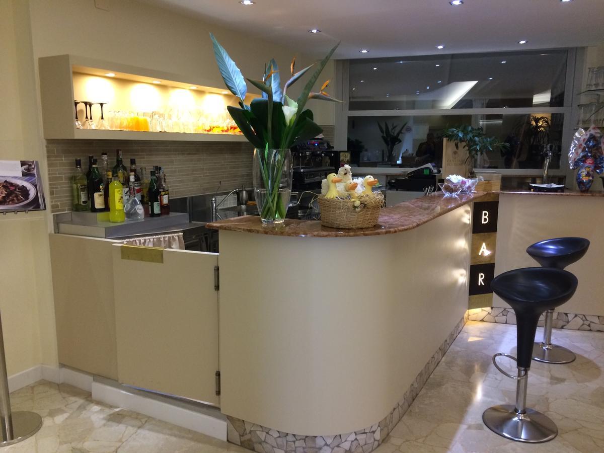 Hotel Adria Sul Mare Caorle Bagian luar foto