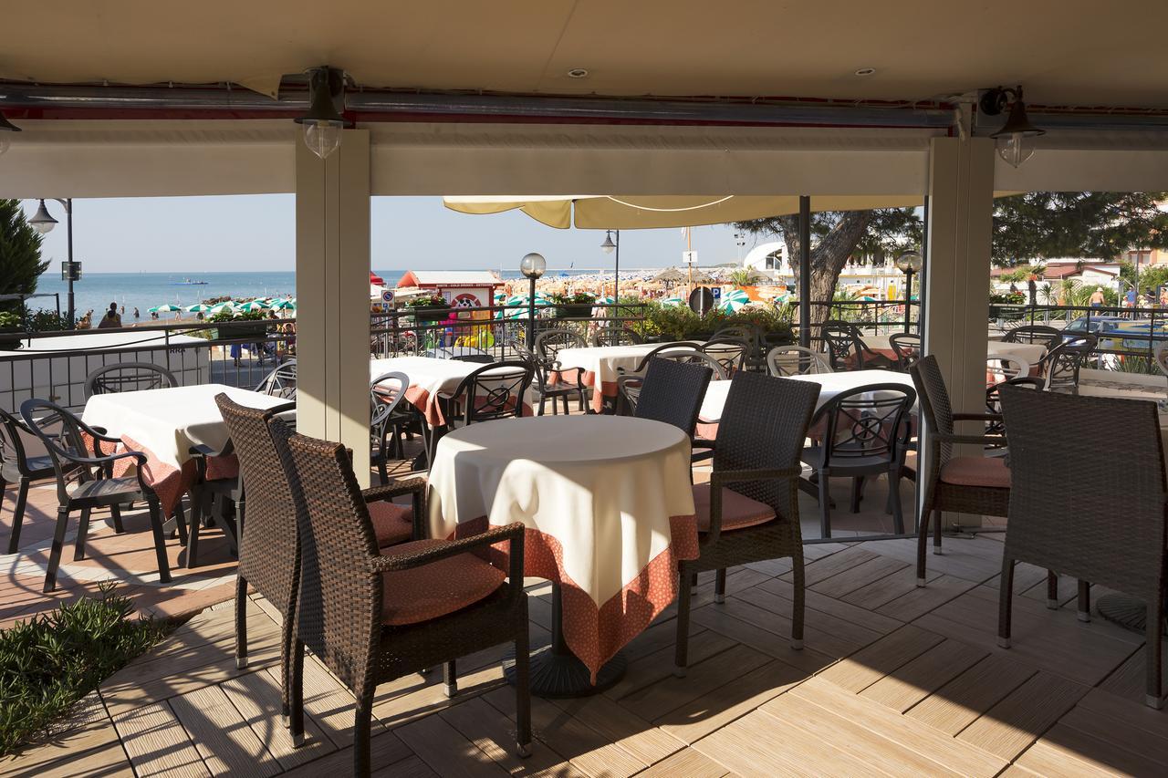 Hotel Adria Sul Mare Caorle Bagian luar foto